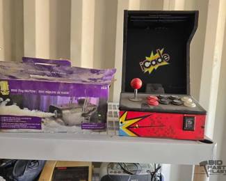3374  Ion iCade and Mini Fog Machine 