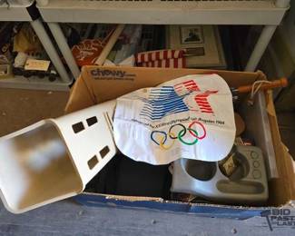 3380  Daily Press DuraTube Mailbox, Car Cup Holder, Umbrella, 1984 Los Angeles Olympic Inflateable Pillow 