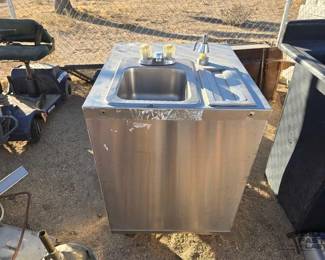 2140  Portable Commercial Hand Washing Sink 
