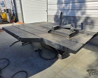 95  Motorcycle Lift, Air Operated 