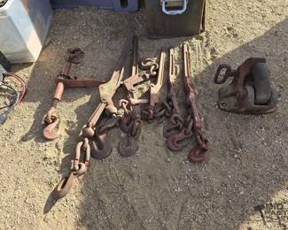 2024  6 Binders and 1 Pintle Hitch 