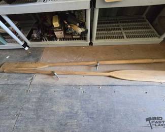3306  2 Rowing Oars 