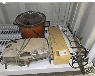 3292  Slow Cooker, SealaMeal II, Waffle Maker, Immersion Blender, Infrared Defroster 