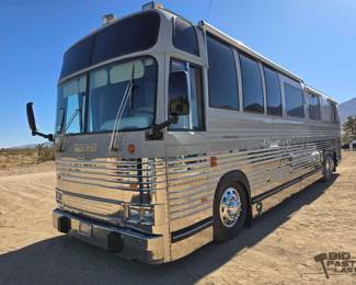 100  1985 Prevost Motorhome 