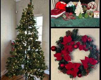 Christmas Tree With Wreath And Decor