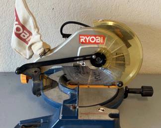 RYOBI 10 Miter Saw
