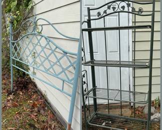 Metal Plant Rack with Headboard Vine Climber