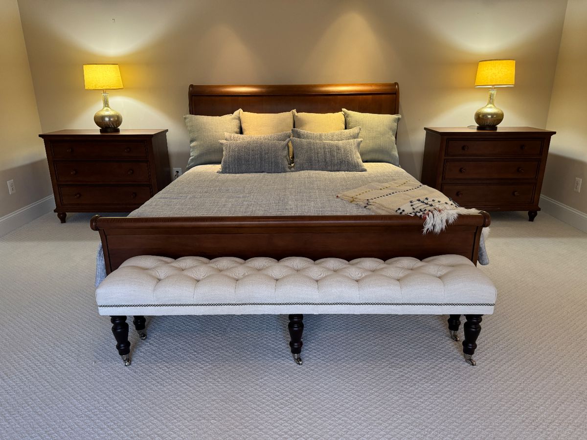 Ethan Allen Eastern King Walnut Sleigh Bed (Headboard - 80"W x 51"H & Footboard - 80"W x 25"H)