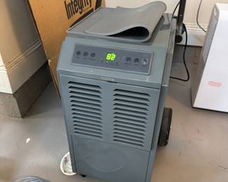 Homelabs HME020437N Commercial Dehumidifier (Like New)