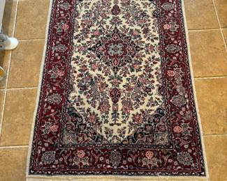 Hand-Knotted Persian Wool Isfahan Rug (60"L x 36"W)