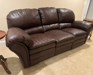 Lane 3 Seat / 2 Recliner Brown Leather Sofa (92"W x 42"D x 42" Back Height)
