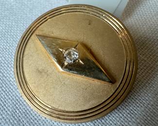 14K Gold w/ Diamond Pin
