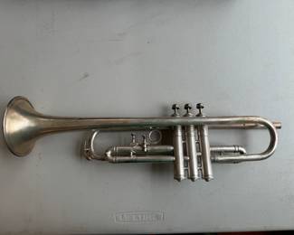 Frank Holton & Co. Elkhorn Wis Trumpet (Excellent Condition)