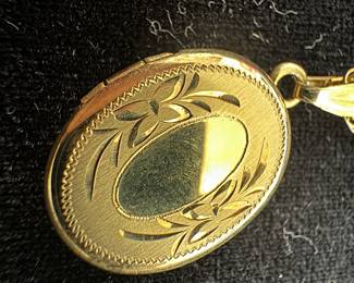 14K Gold Filled Necklace with 14K Gold Filled Pendant