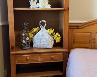 Broyhill Fontana Bookcase