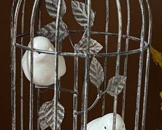 Decorative Cage w Birds