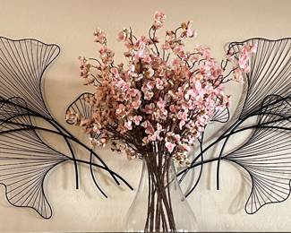 Metal Wall Art, Vase w Faux Floral