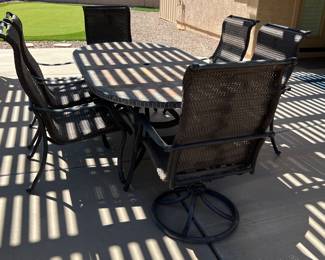 Patio Table w 4 Side Chairs, 2 Swivel Chairs