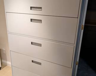 Standard/Legal File Cabinet