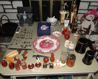Vintage collectibles, trophies, pipes, salt & Pepper, Dice, Spoons