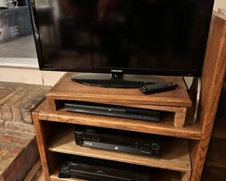 Various electronic components And a couple TV’s