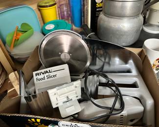 Meat slicer
