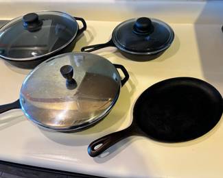 Cast Iron Lodge Brand Pans With Lids