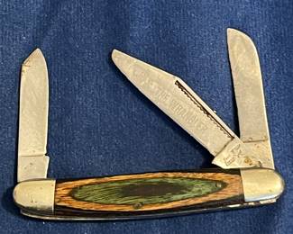 Wrangler pocket knife