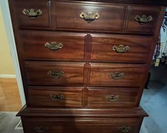American Drew chest of drawers 