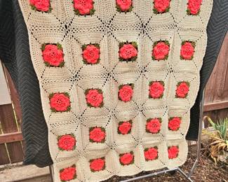 Vintage 3D crochet granny rose throw blanket.