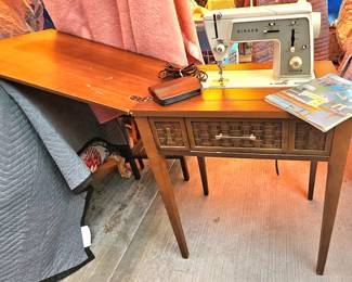 Singer sewing machine with original manual.  Made in USA. 