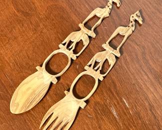 (2pc) PAIR GIRAFFE SALAD SERVERS | Carved wood salad servers with open work elephant and giraffe handles. - l. 12.75 in