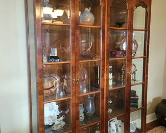 Display cabinet