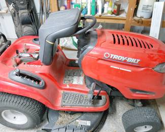 Troy-Bilt Riding Lawn Mower