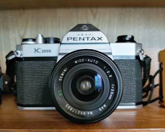Pentax K1000 Camera