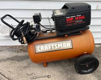 Craftsman Electric 2HP 12 Gallon Air Compressor With Hose Included  - Model 919.162121