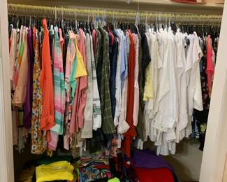 size Large to 3 x women clothes.