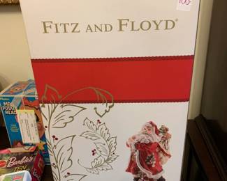 #251 Fitz and Floyd "Night before Christmas Centerpiece Vase" $100.00
