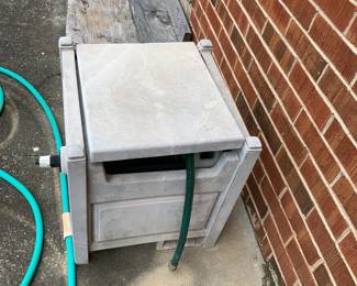 #147 Mainstay Garden Hose Reel w/hose $20.00