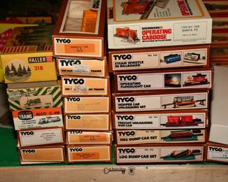 0007Some Highlights Dekalb Estate Sale