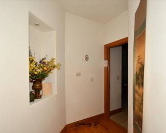 0466Hallway