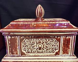  Chinese Copper Red Porcelain Box