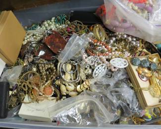 Costume Jewelry Lots sold by the pound!