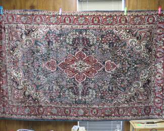 Beautiful Hand Tied Silk Persian Rug! 6.5' x 4'