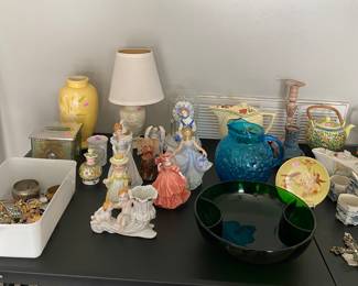 Glassware and figurines