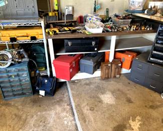 tool chests and storage 