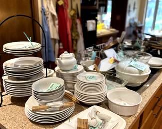 kitchen dish assortments