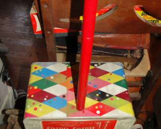 Hurdy gurdy toy