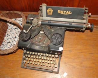 Royal Typewriter