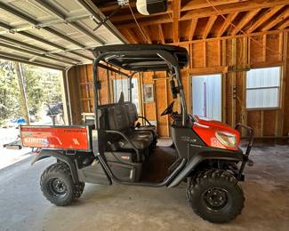 Kubota RTV-X900 Like New, Low Time Asking $12,900.00
